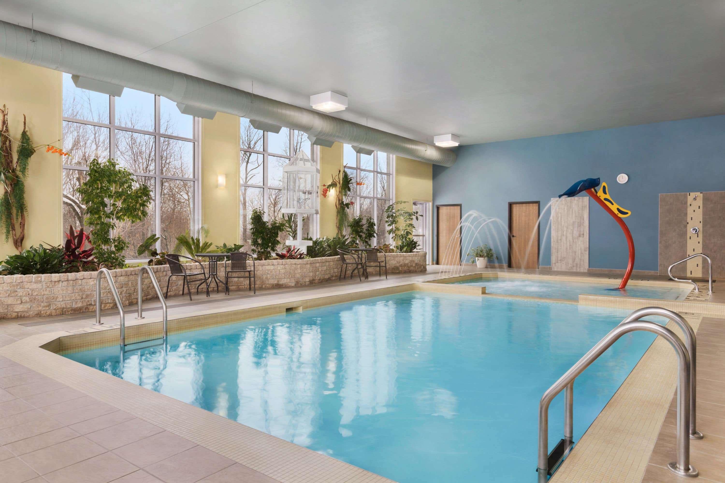 Days Inn By Wyndham Lévis Exteriör bild